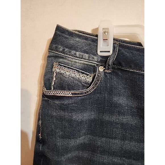 Maurices Skinny Boyfriend Jeans Denim Flex sz 14 Ultimate Comfort Embroidered - Picture 4 of 10